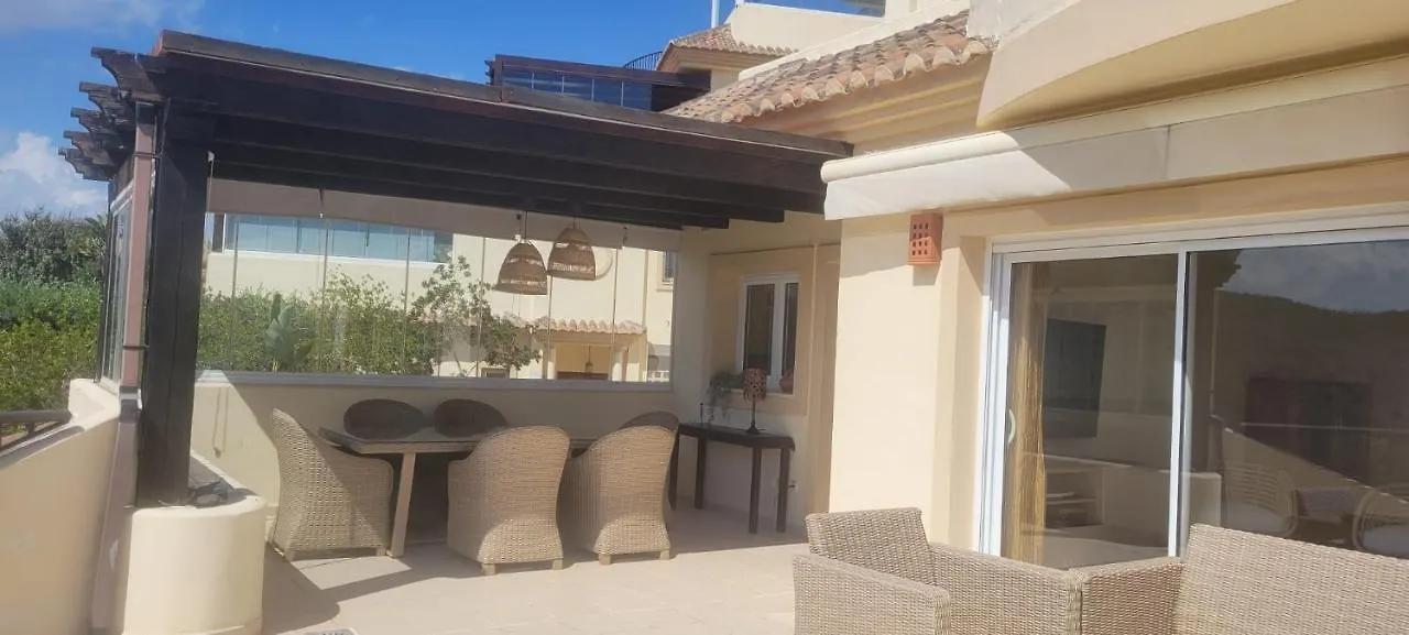 Apartment Luminoso Apartamento San Roque Golf Club Spain