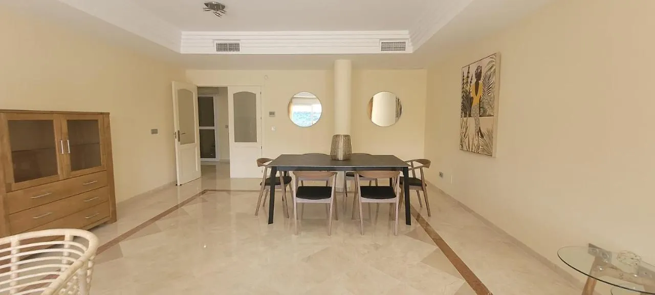 Luminoso Apartamento San Roque Golf Club Spagna