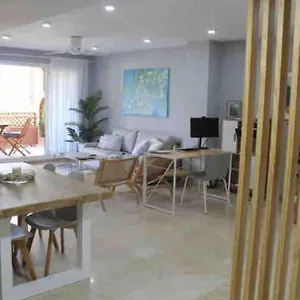 Sotogrande Paseo Del Mar - 10 Steps Away From The San Roque (Andalucia)
